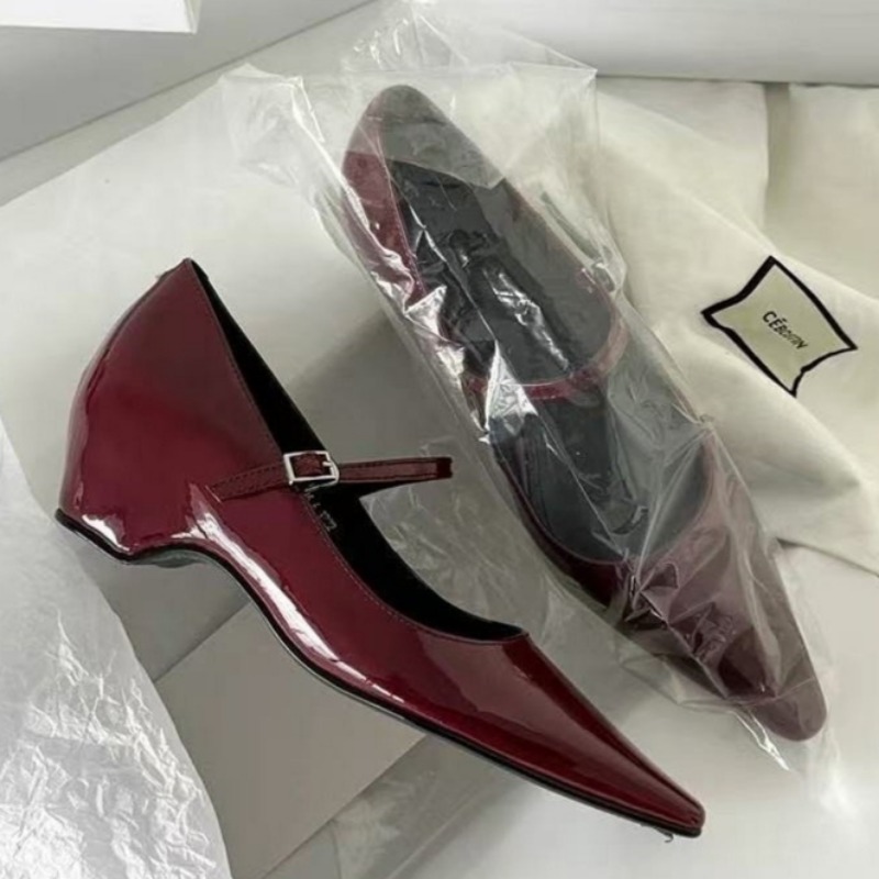 Mary Jane Shoes - أحذية نسائية أنيقة جديدة لعام 2026