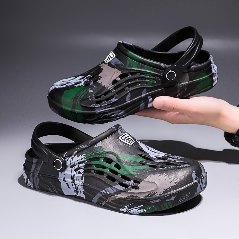 Women'S Shoes Crocs - صنادل رجالية صيفية بنقشة التمويه والجرافيتي،