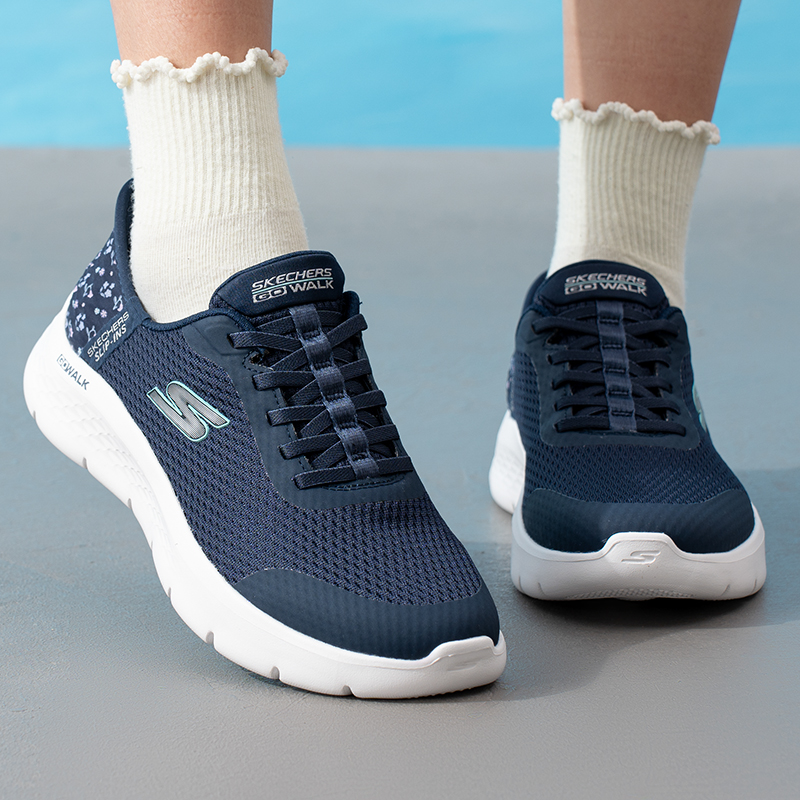 سكيتشرز 125525-NVY حذاء نسائي  - مراجعة Women Shoes Skechers وسعره