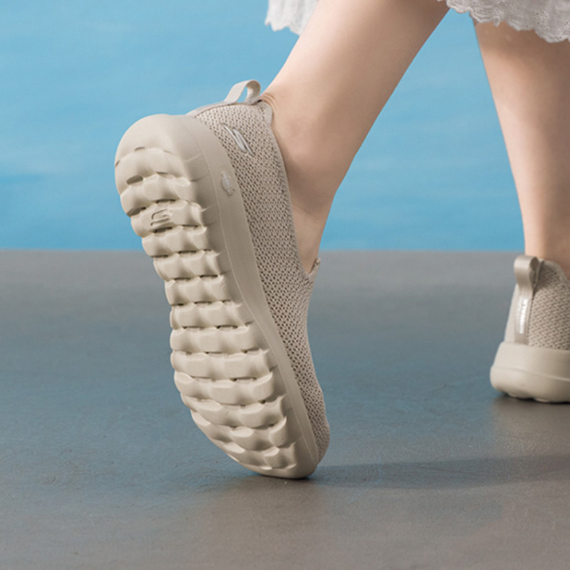 أحذية سكيتشرز جو ووك الأصلية ل - مراجعة Women Shoes Skechers وسعره