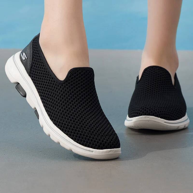 سكيتشرز 124163-Bkw حذاء نسائي  - مراجعة Women Shoes Skechers وسعره