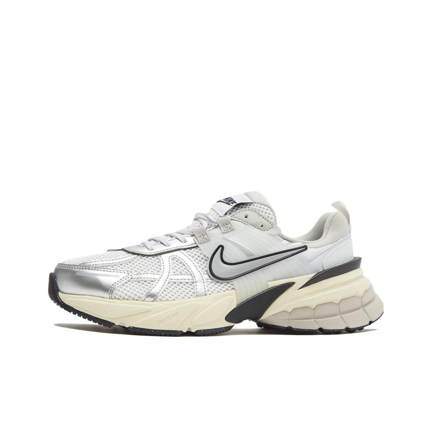 حذاء الجري Nike V2K Run Retro  - مراجعة Women Shoes Nb وسعره