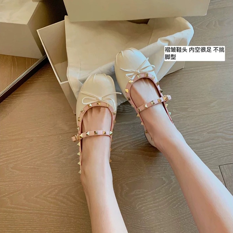 أحذية ماري جين النسائية المسطح - مراجعة Mary Jane Shoes وسعره