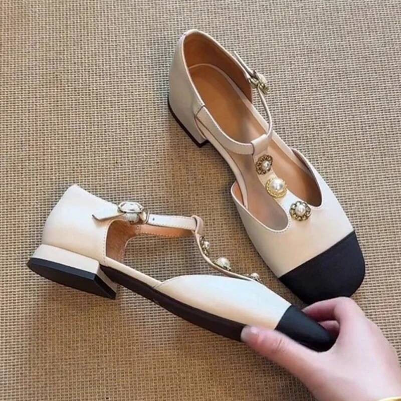 النساء ساحة تو الكعب الصنادل أ - مراجعة Mary Jane Shoes وسعره