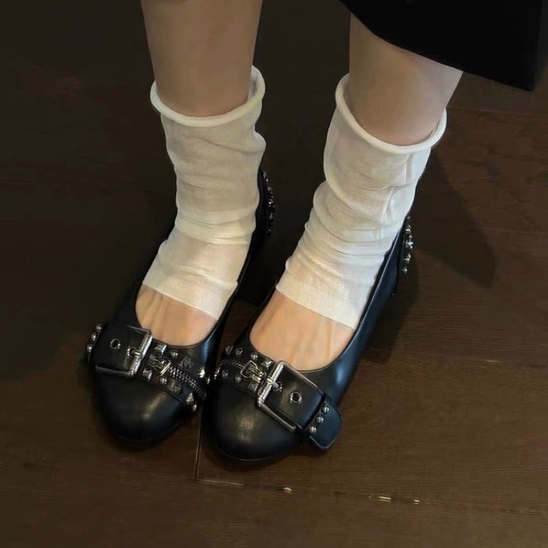 حذاء ماري جين نسائي مسطح منخفض - مراجعة Mary Jane Shoes وسعره