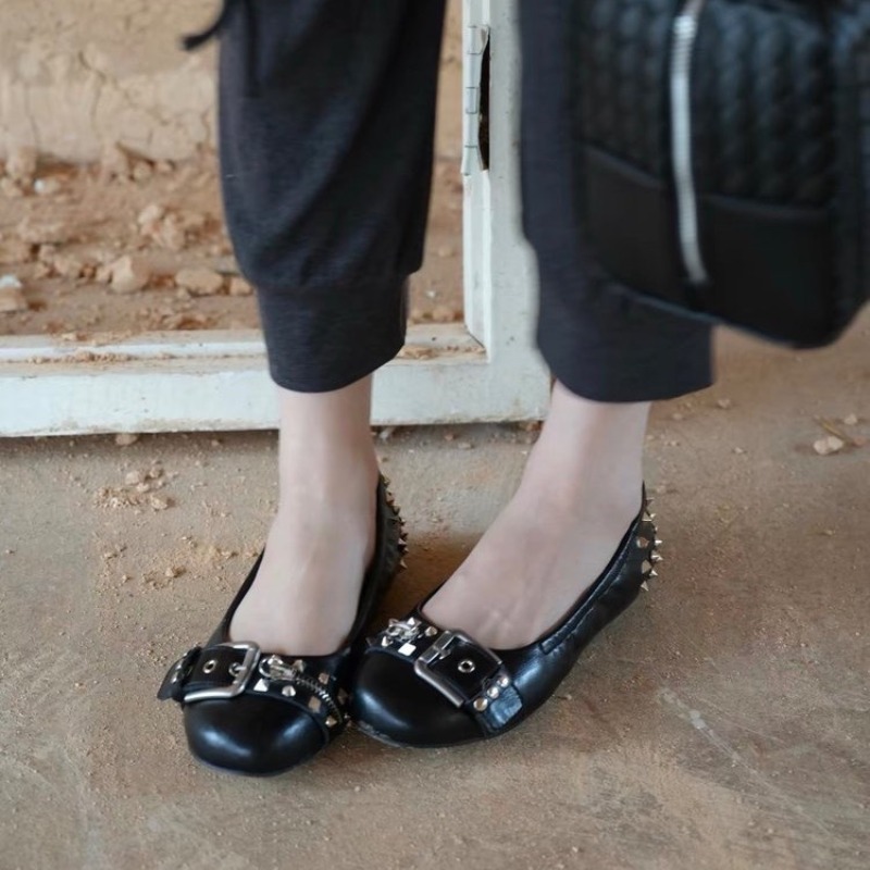 حذاء ماري جين نسائي مسطح منخفض - مراجعة Mary Jane Shoes وسعره