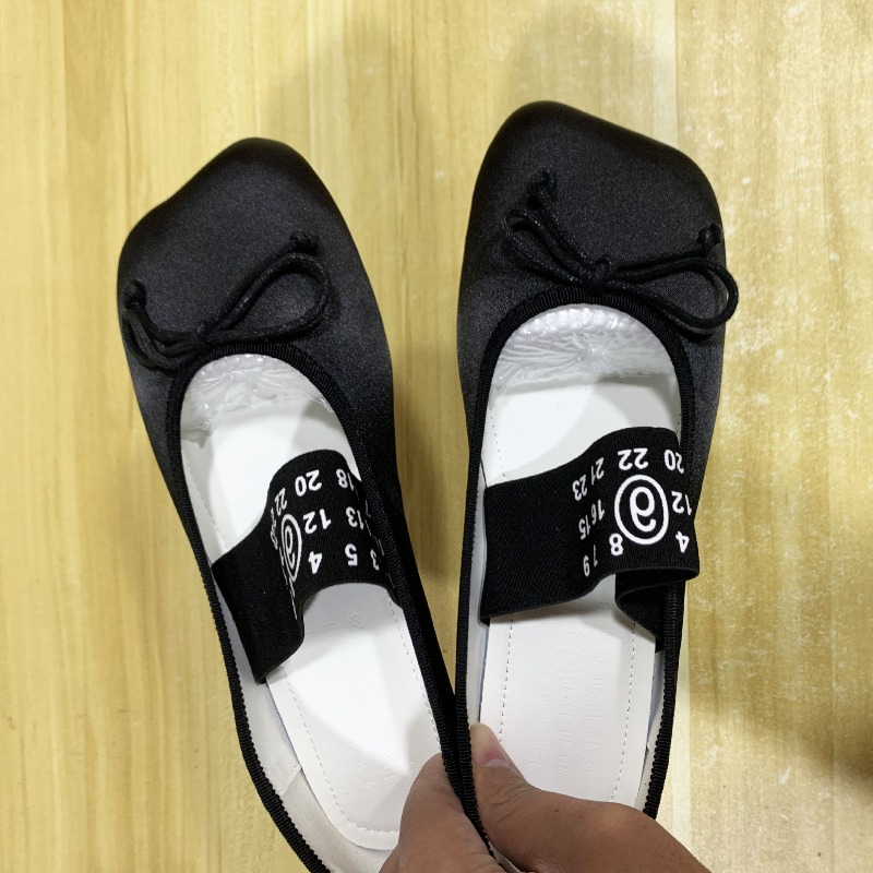 أحذية ماري جين نسائية جديدة أن - مراجعة Mary Jane Shoes وسعره
