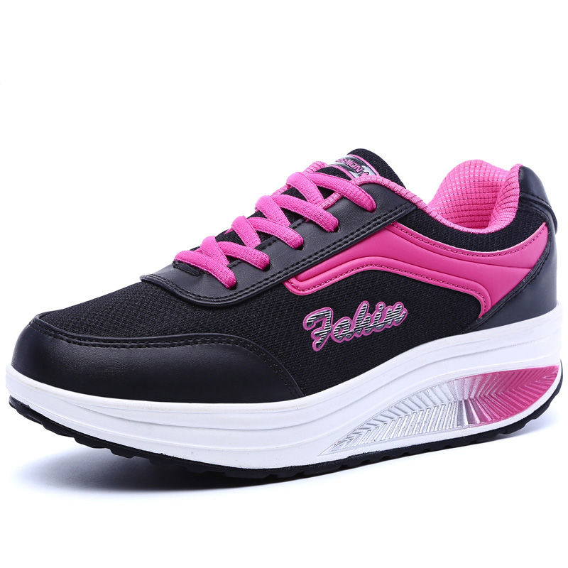 حذاء مقوى للنساء ، أحذية رياضي - مراجعة Women Shoes Skechers وسعره