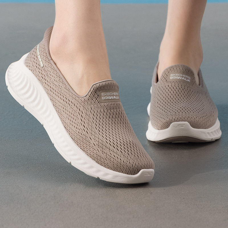 أحذية سكيتشرز النسائية الأصلية - مراجعة Women Shoes Skechers وسعره
